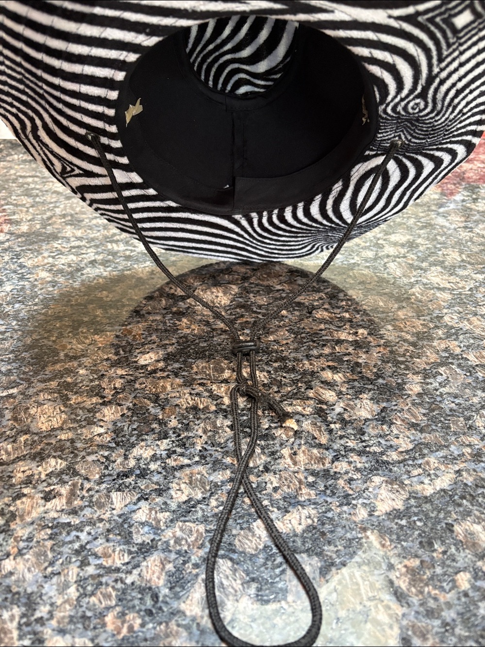 Zebra print Adult Felt Cowboy Hat with Drawstring - Picture 3 of 4